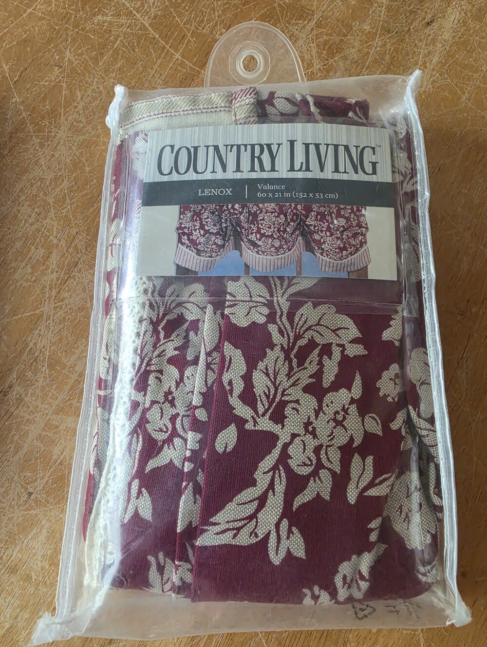 Vintage Country Living Lenox Cotton Valance Red 60 X 21 Discontinued